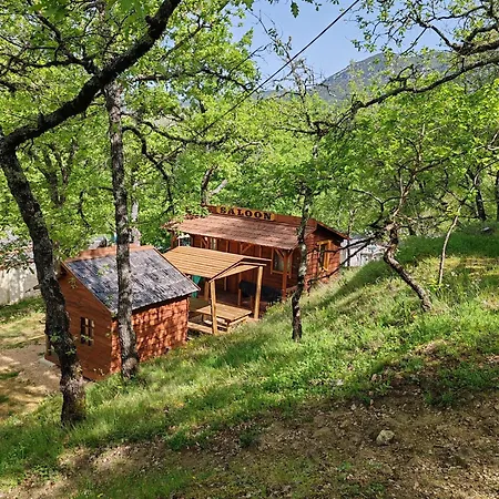 Camping Le Colorado Rustrel Exterior photo