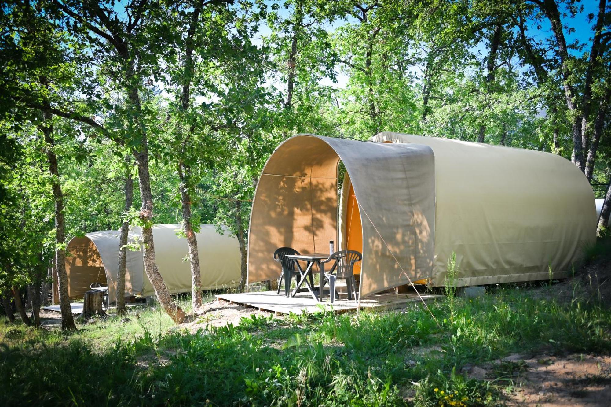 Camping Le Colorado 3*